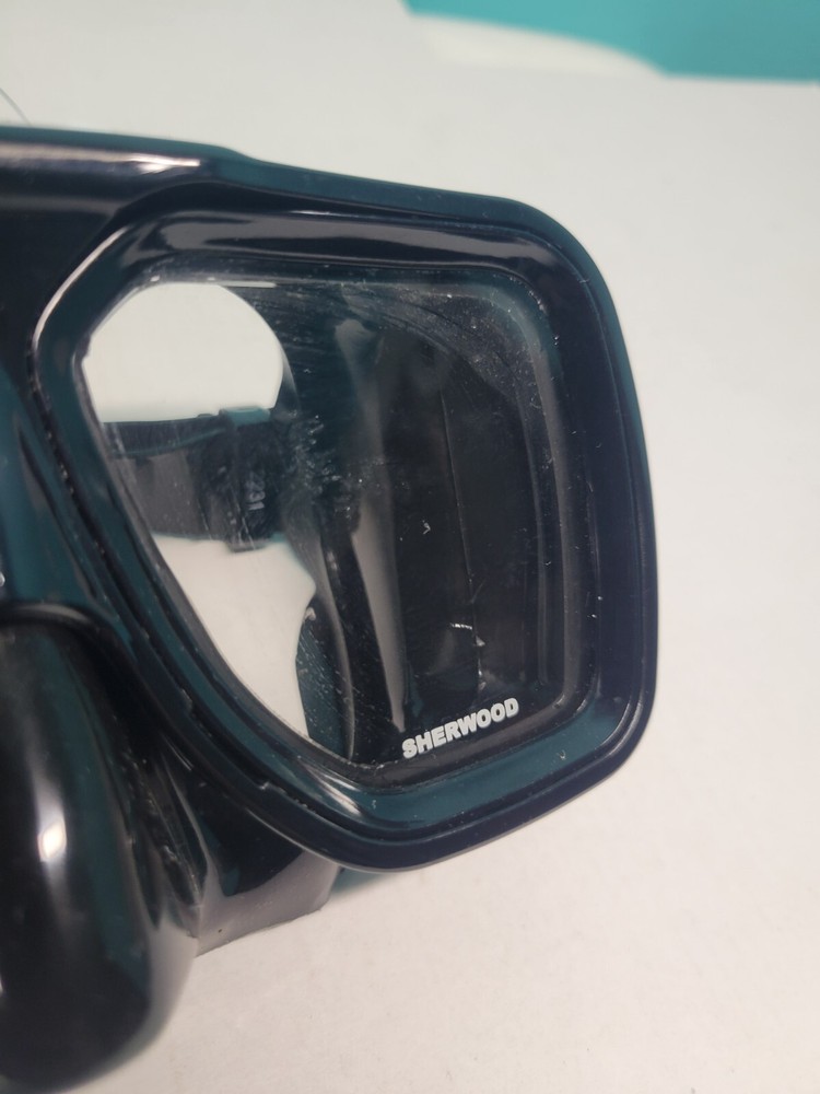 Sherwood Vantage Mask Black Silicone