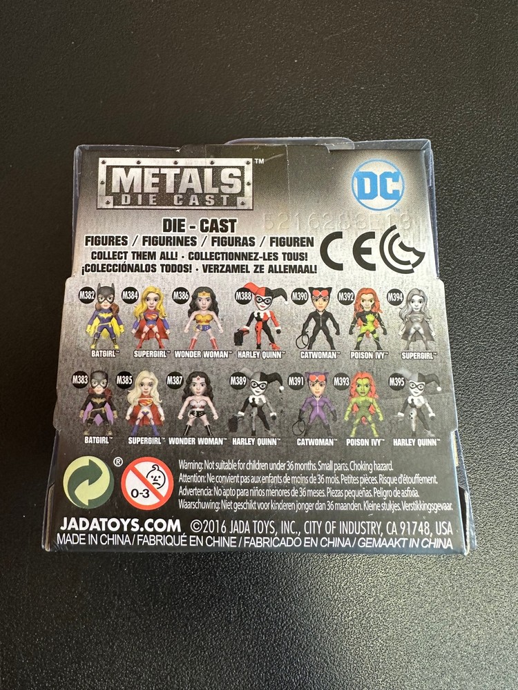 DC METALS DIECAST SUPERGIRL M384