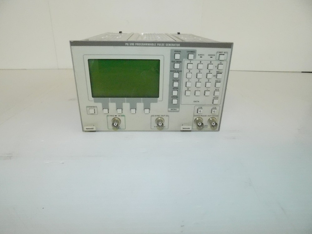 TEKTRONIX PG 5110 PROGRAMMABLE PULSE GENERATOR PLUG IN (MIQ106)