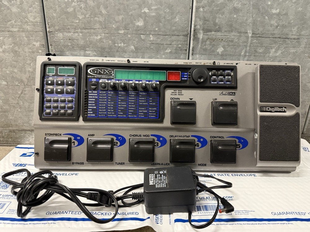 🎸 DigiTech GNX3 Guitar Workstation Multi-Effects Pedalboard – Fully Functional