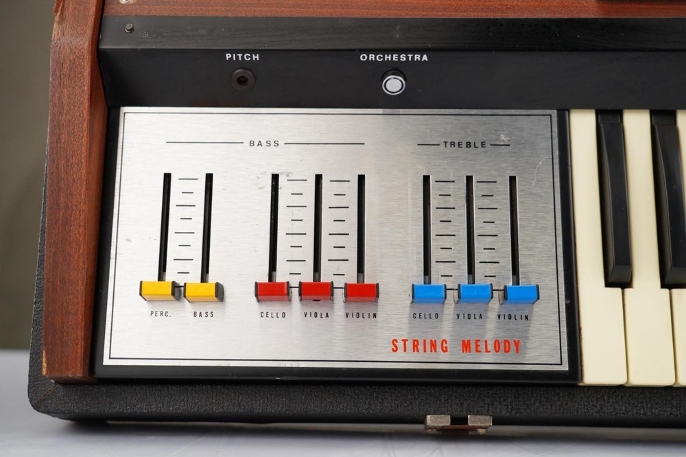 Logan String Melody Synthesizer #57571