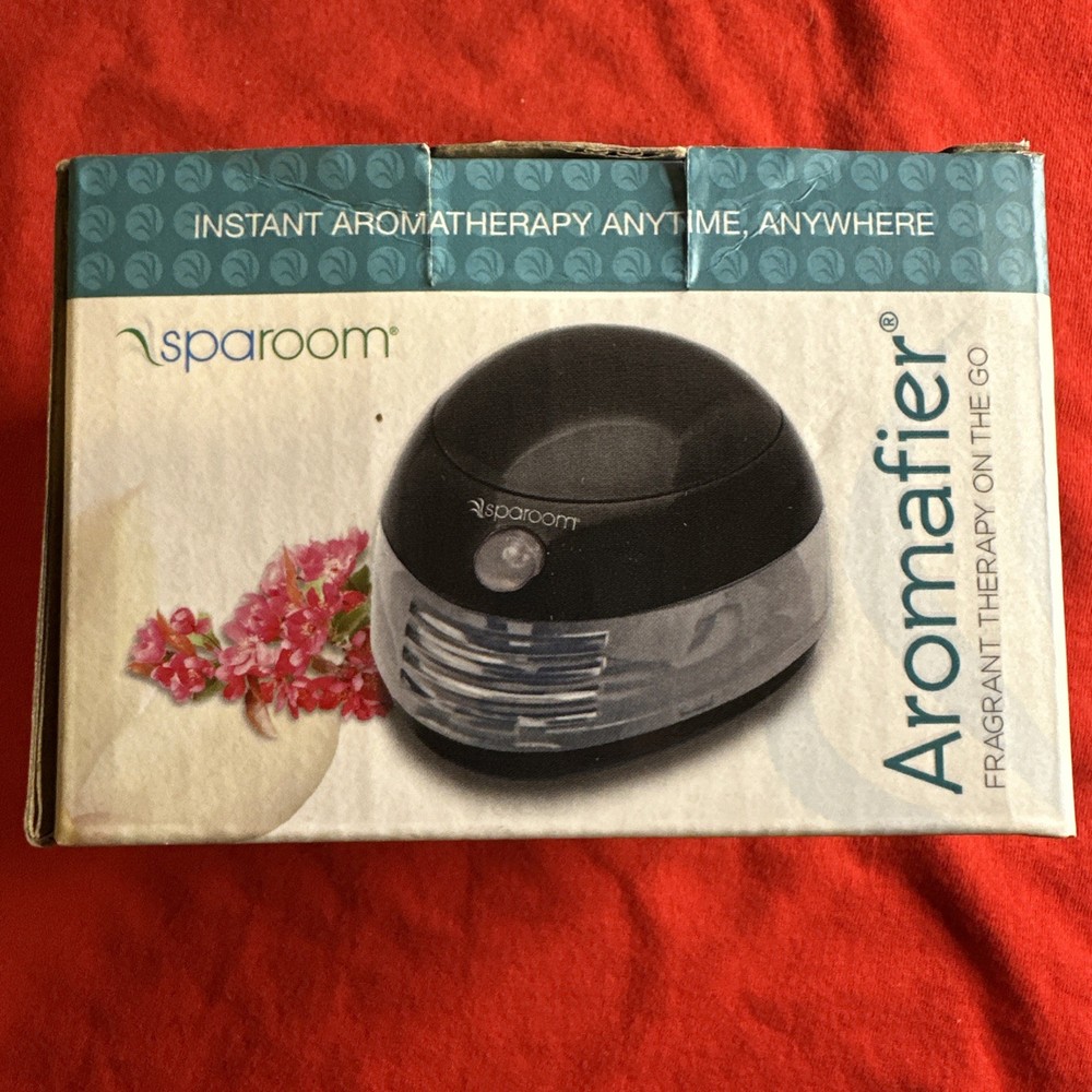 Portable Personal Essential Oils Diffuser For Car/Small Spaces