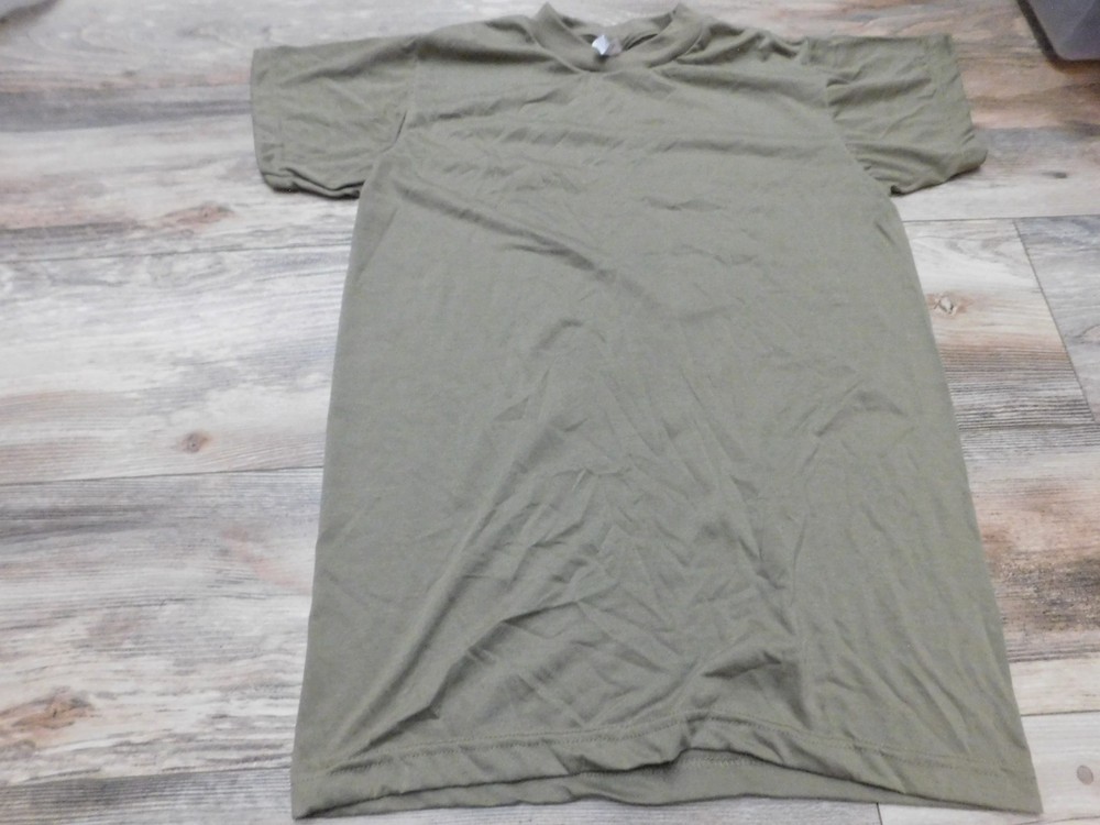 US MILITARY TAN UNDERSHIRT SIZE SMALL NEW