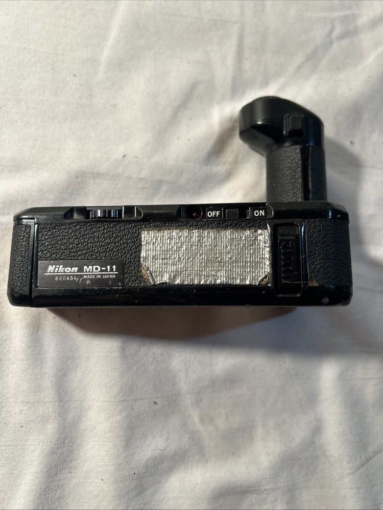Nikon MD-11 Battery Grip