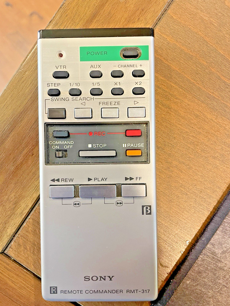 ORIGINAL SONY RMT-317 / REMOTE CONTROL / TESTED / SANITIZED / WORK WITH SL2700B