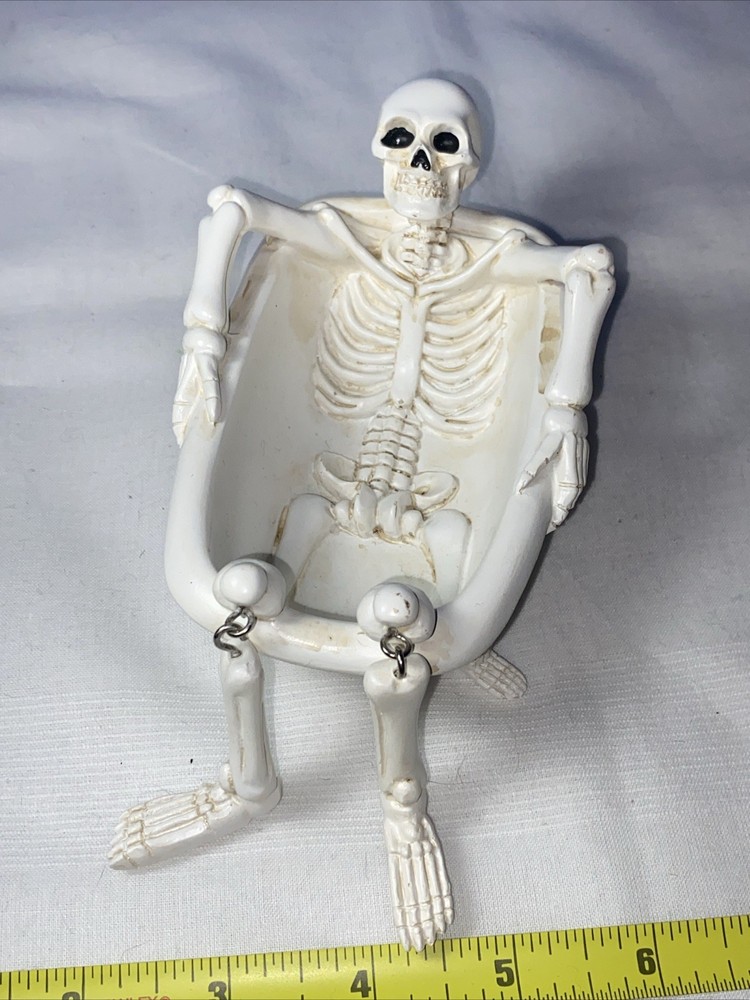 Skeleton Decor