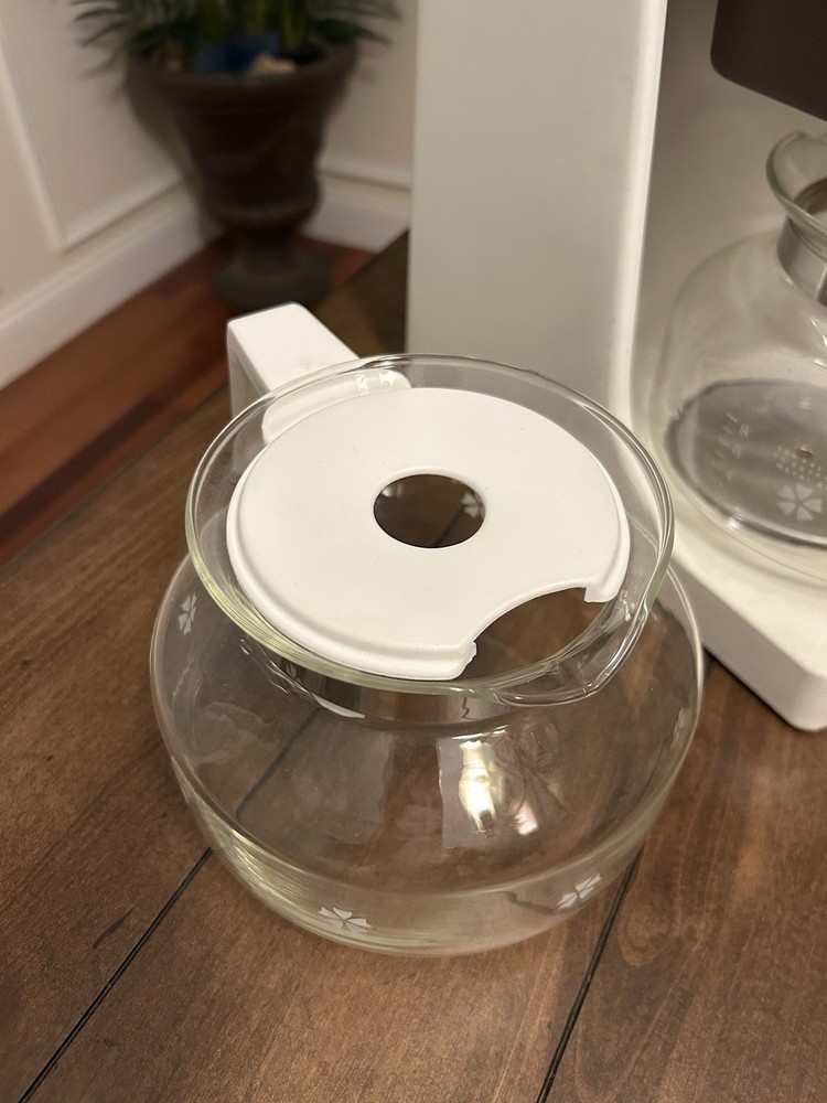 Joe DiMaggio Mr. Coffee Coffee Brewing System Hardly Used Extra Cup