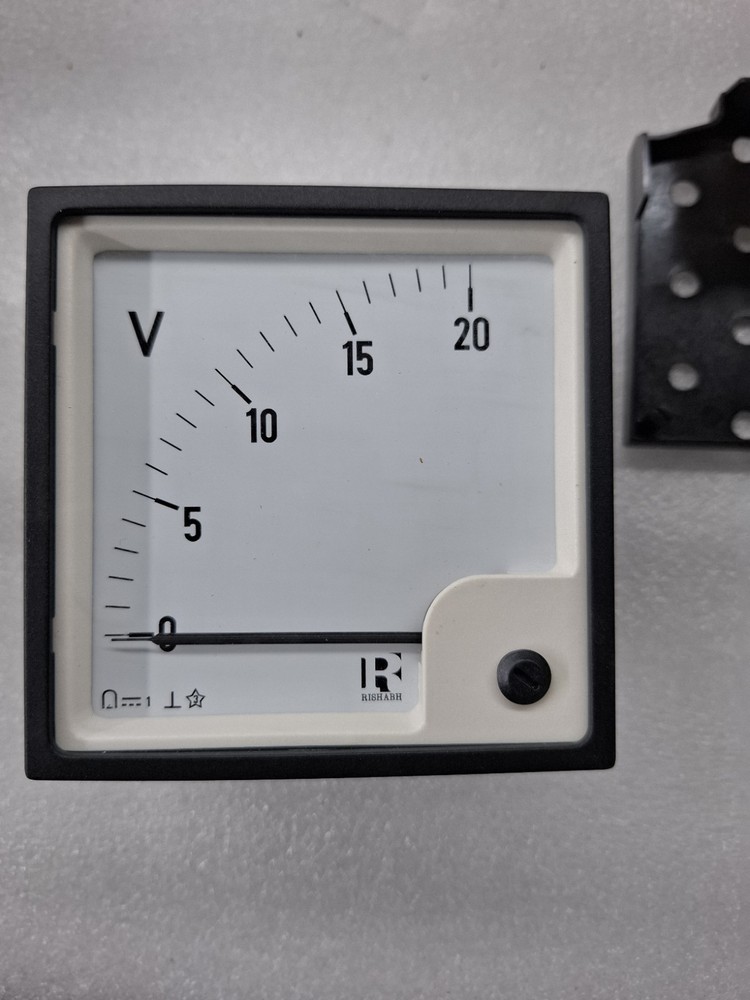 RISHABH 96 DC ANALOGVOLTMETER 2001031485/006
