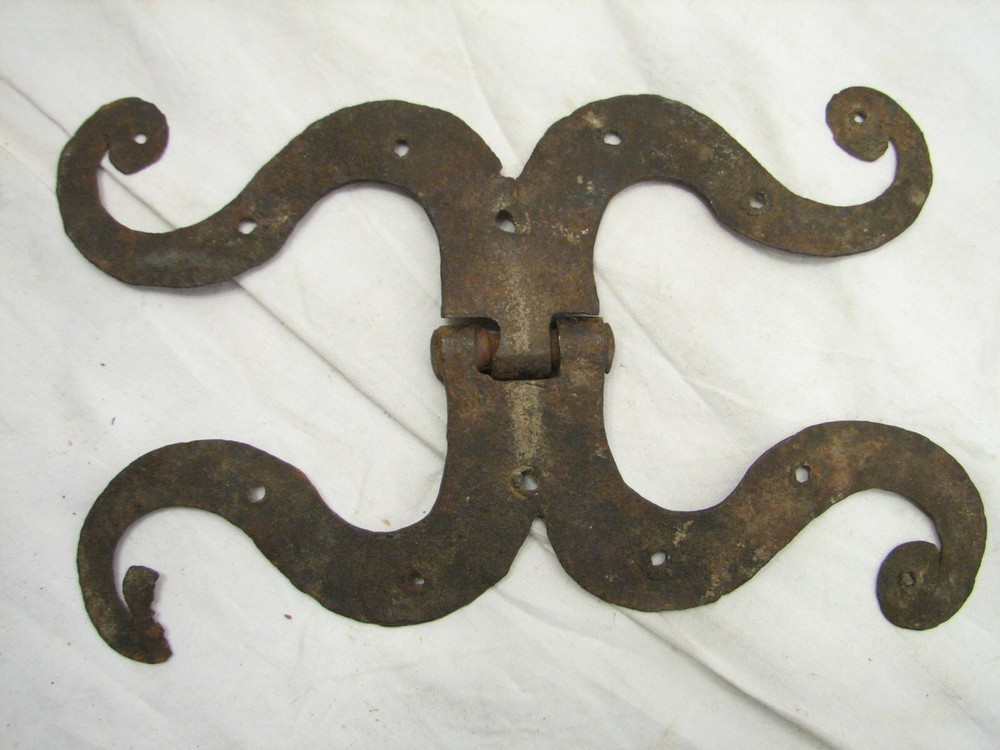 Antique Blacksmith Hand Forged Iron Rams Horn Shutter/Door Hinge Ornate Hardware