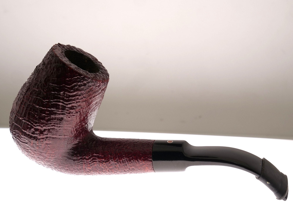 Ashton Pebble LX 24 Tobacco Pipe