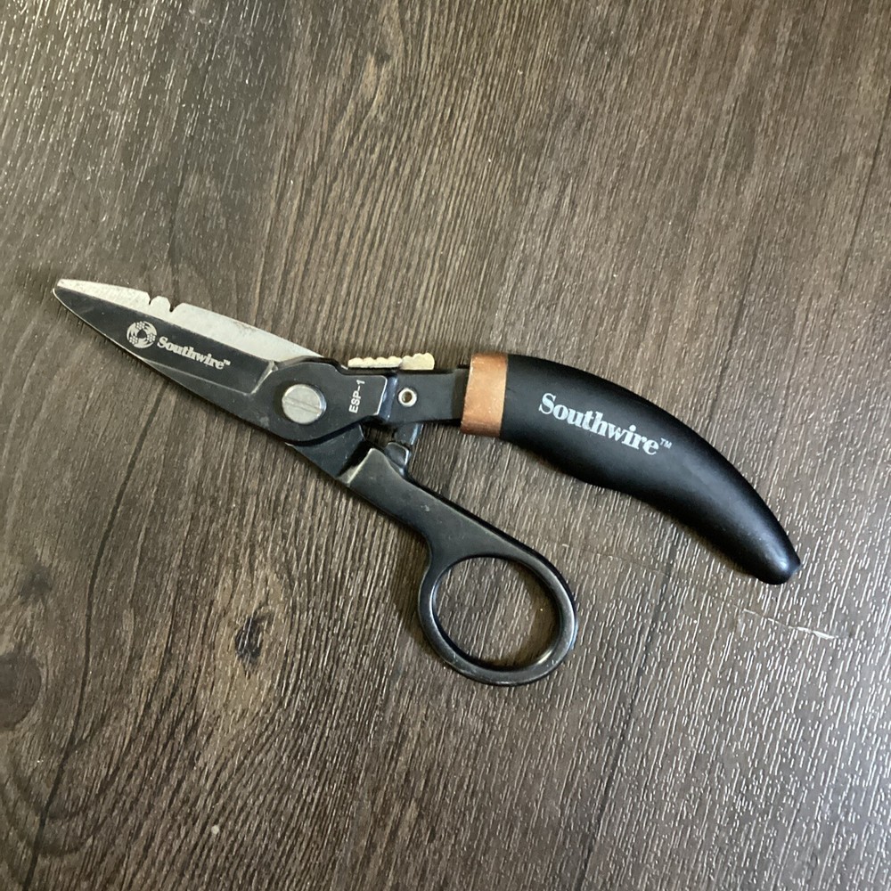 SOUTHWIRE - Professional Electrician DataComm Snips