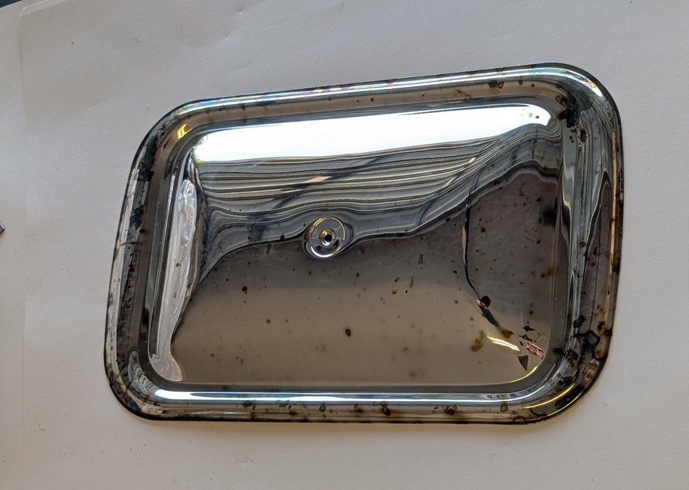 Studio Silversmiths Silverplated 2.5 qt. Server Dish & Warmer with Glass Liner