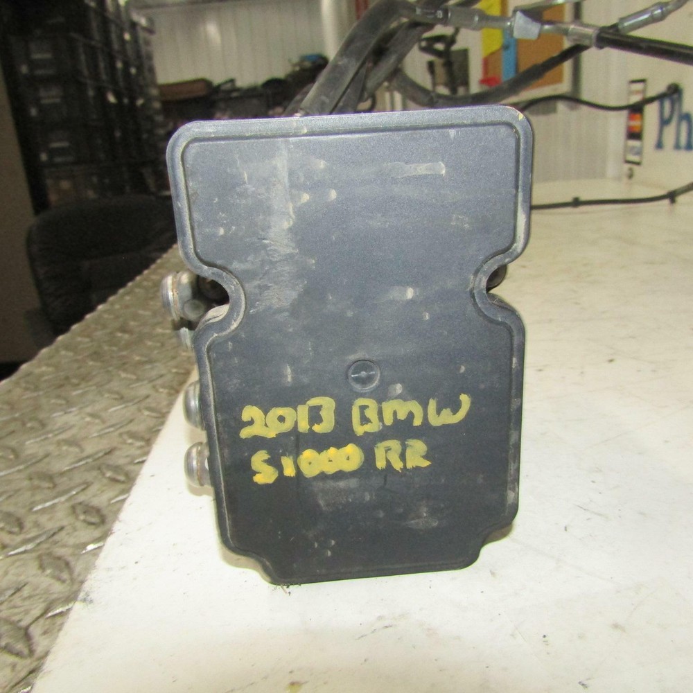 2013 BMW S1000RR ABS PUMP UNIT MODULE/LINES