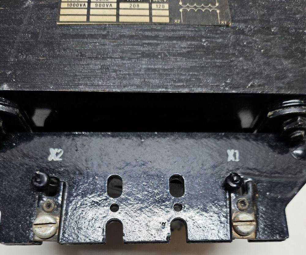 Square D S30021-899-52 Machine Tool Control Transformer Type EO-71