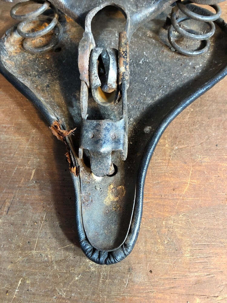 Vintage Troxel Spring Men’s Bicycle Seat