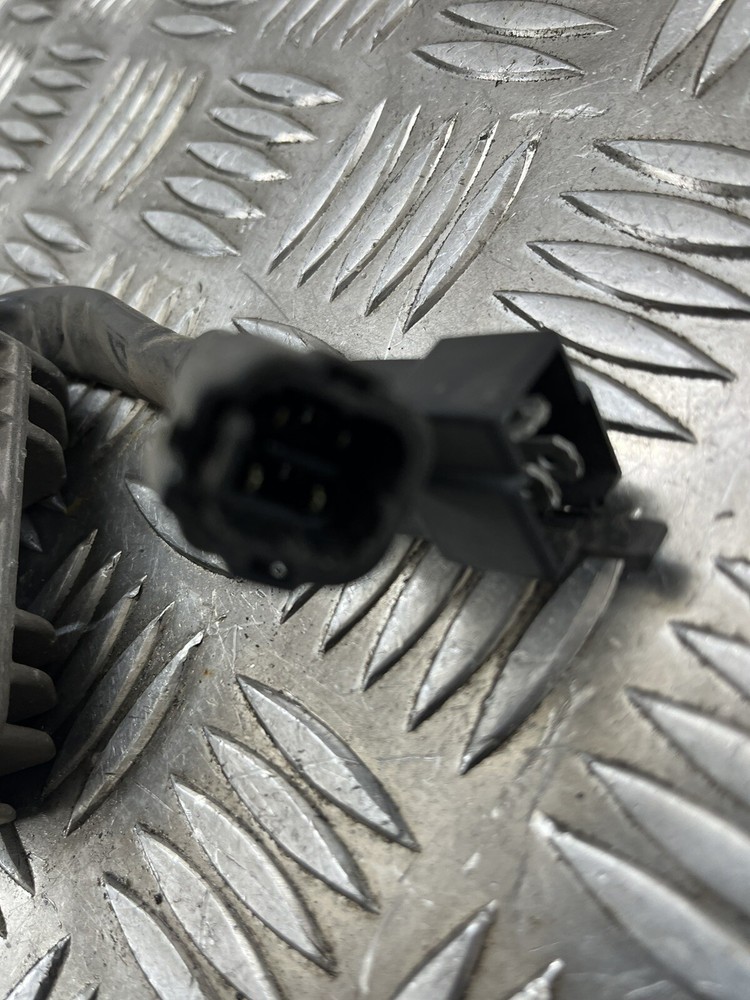 Suzuki SV 650 S 2004 voltage regulator rectifier 2003 - 2006