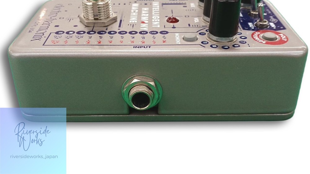 ELECTRO-HARMONIX INTELLIGENT HARMONY MACHINE