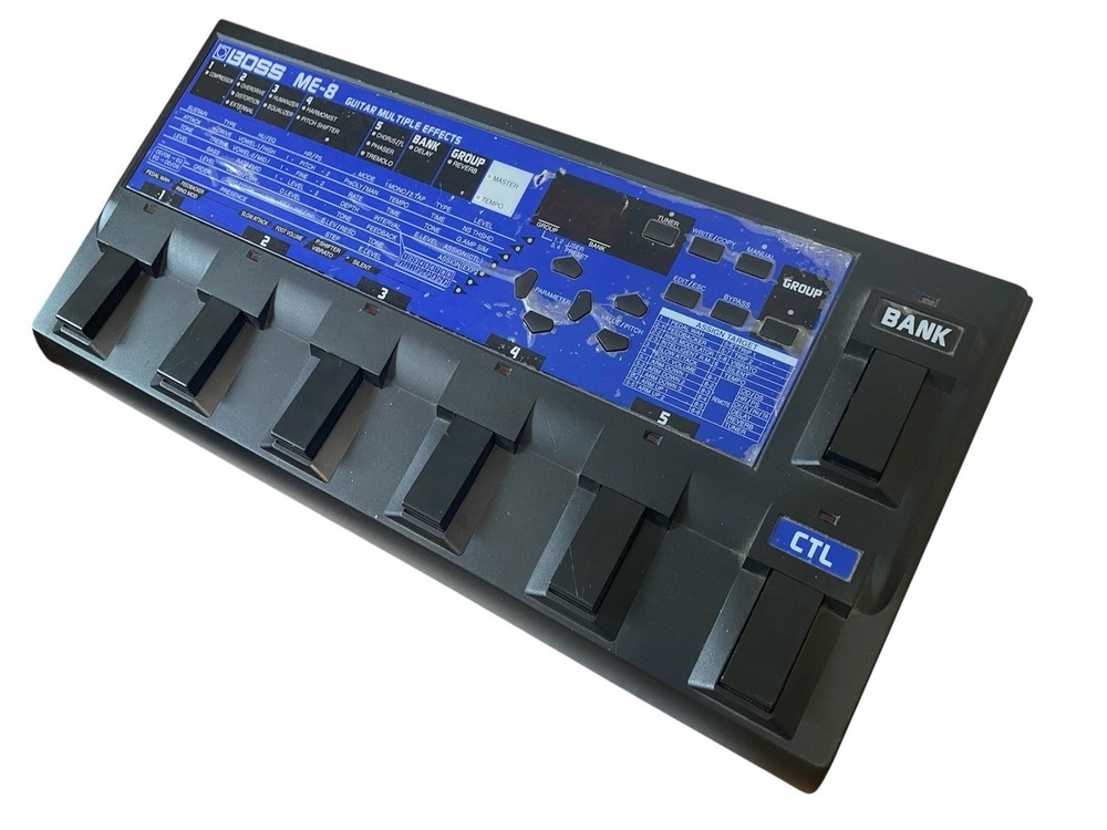 BOSS ME-8 Guitar Multiple Effects Distortion Chorus Effects Unit w/ AC Adapter