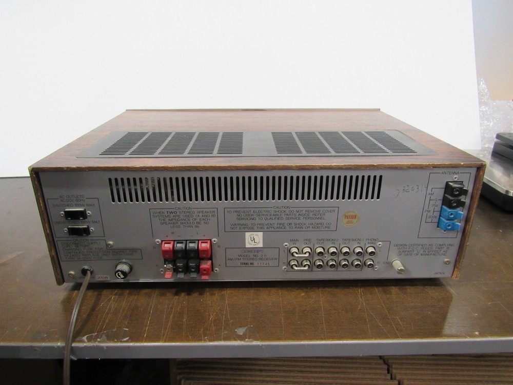 Concept 2.0 AM/FM Stereo Receiver **TESTED**