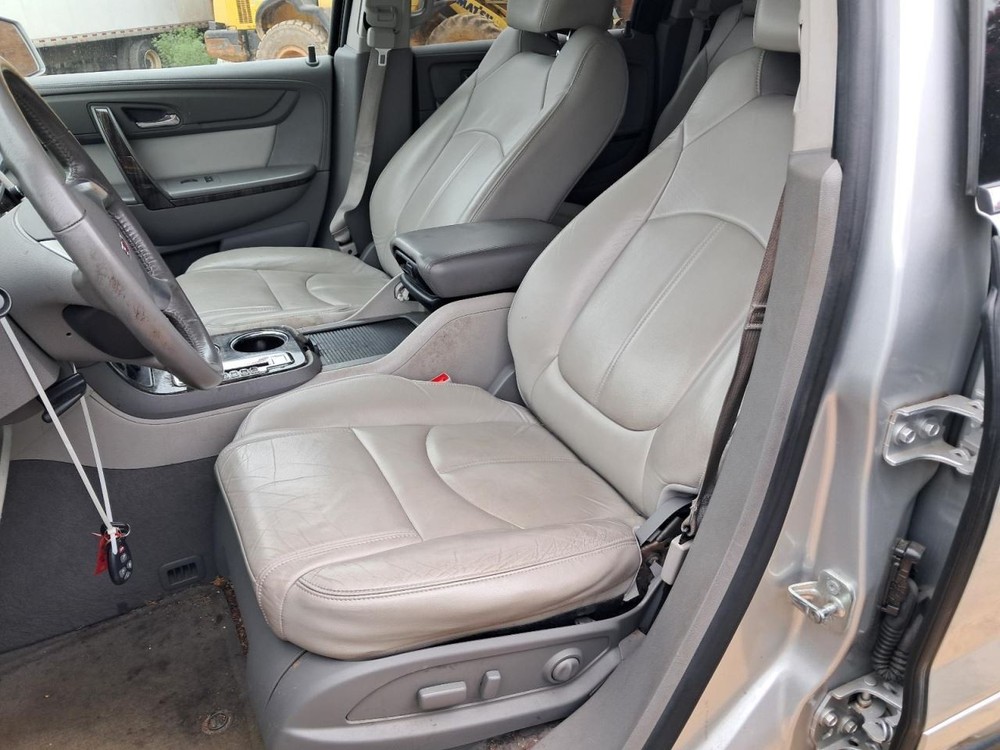 ACADIA 2015 Glove Box 4758491