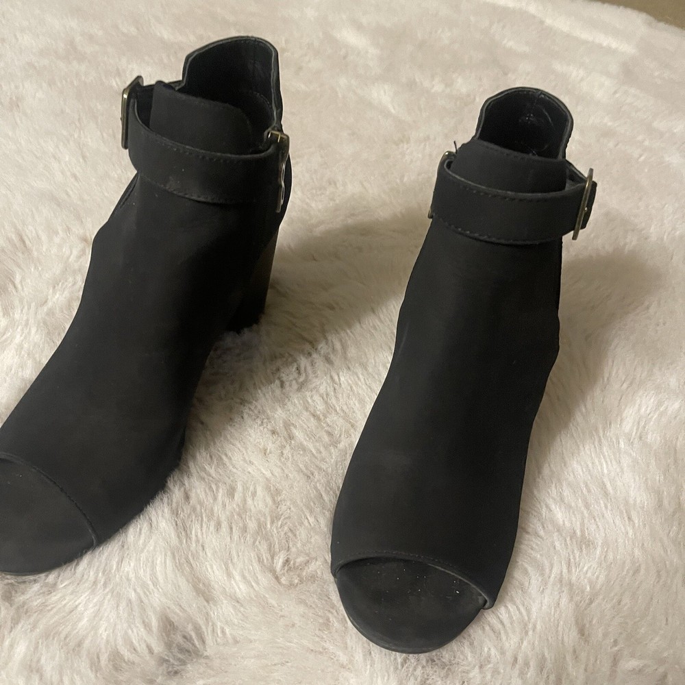Macys Black Suede Heeled Boots size 8