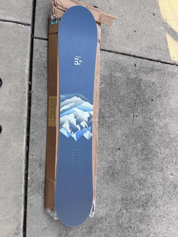 5th Element Range Men's All-Mountain Snowboard, 152cm