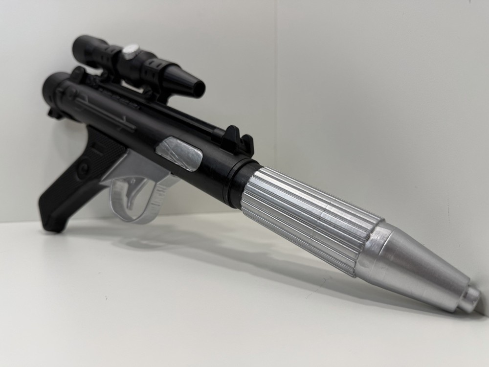 ✨ Star Wars DH-17 Blaster Pistol – 3D Printed Cosplay Accessory ✨