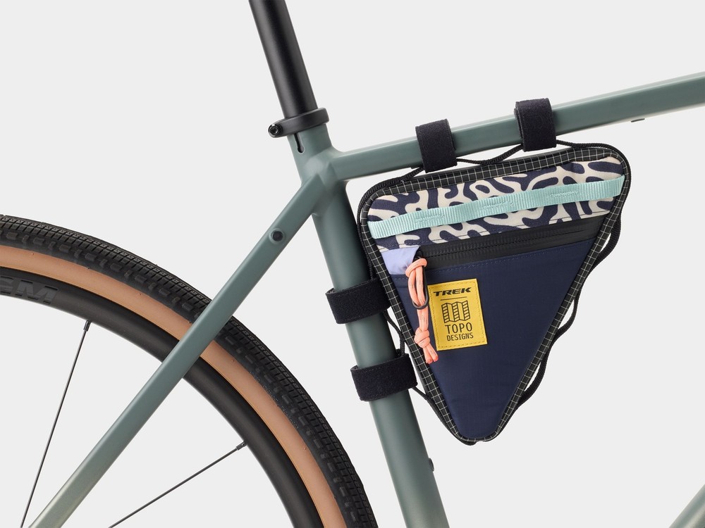 Topo Designs Frame Bag 0.7L Black/Light Blue