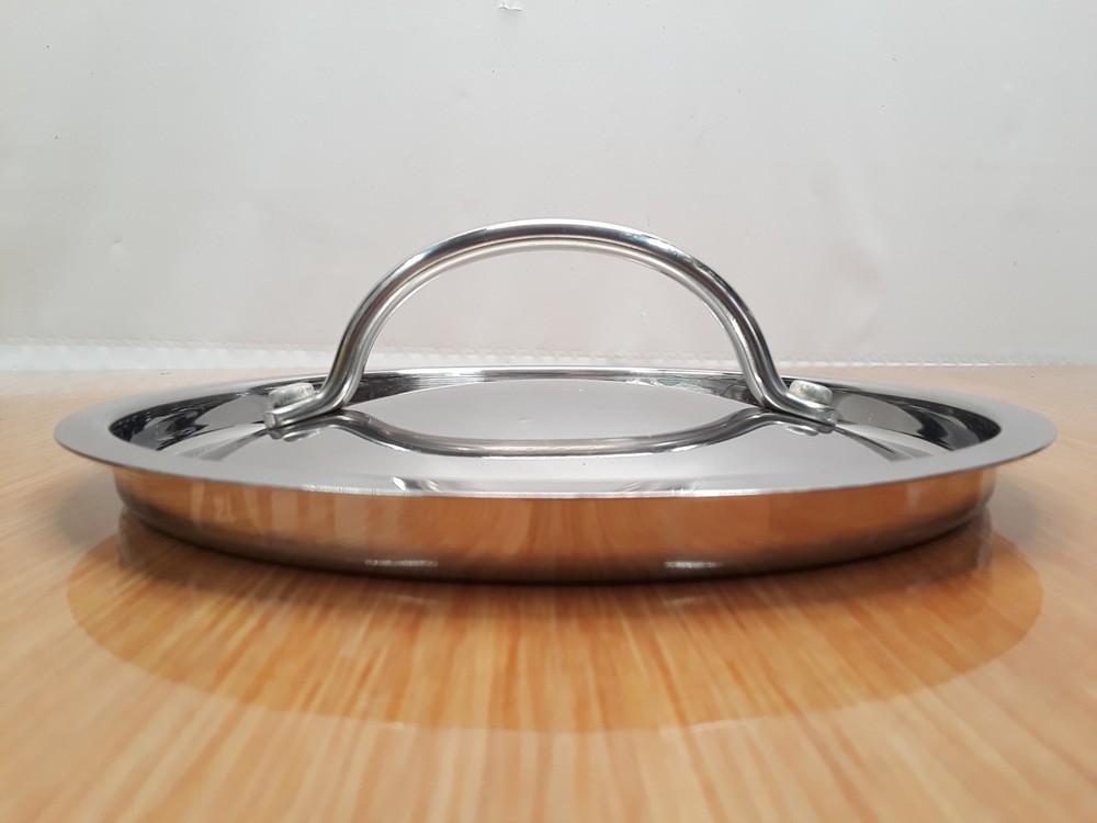 Staineless Steel Replacement Round Lid Medium Pots. Pre-owned.