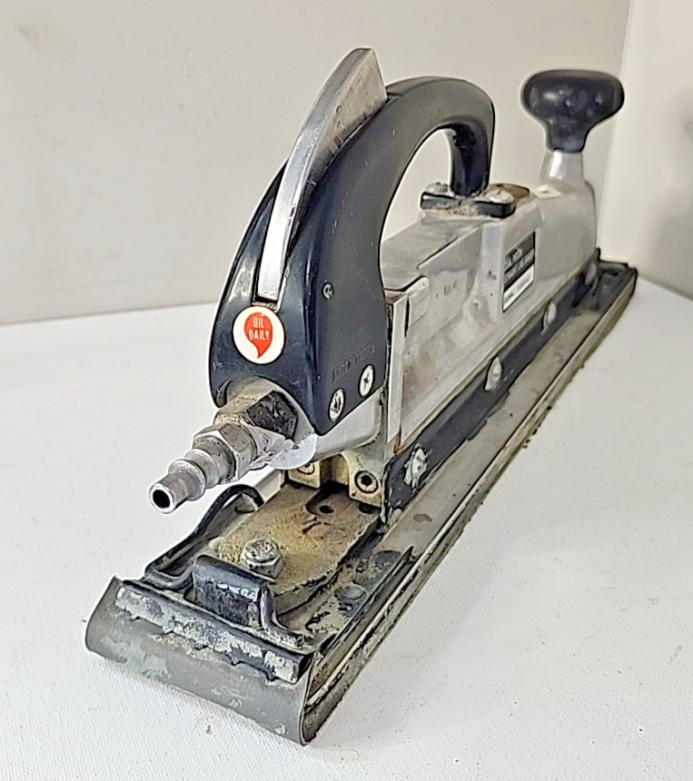 Double Piston Straight Line Sander Powermate