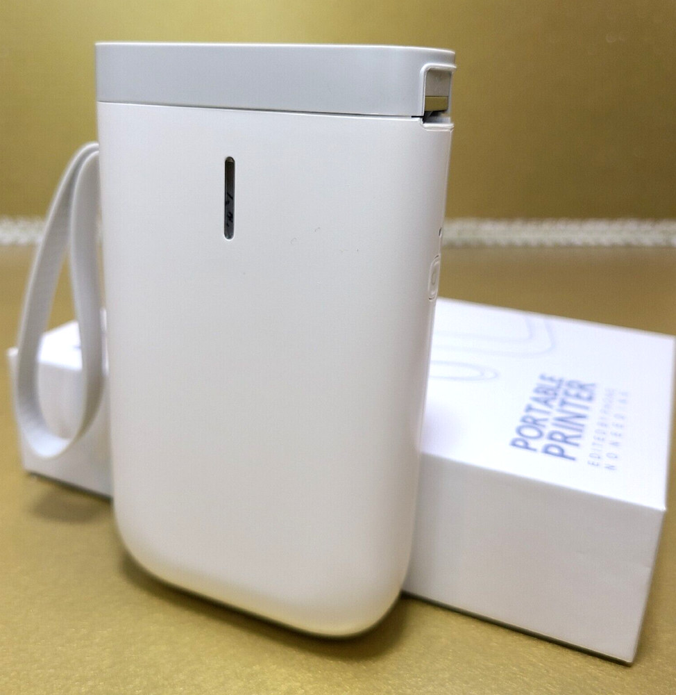 Label Maker Niimbot D11 2021 Wireless Bluetooth Sticker Label Printer with Roll