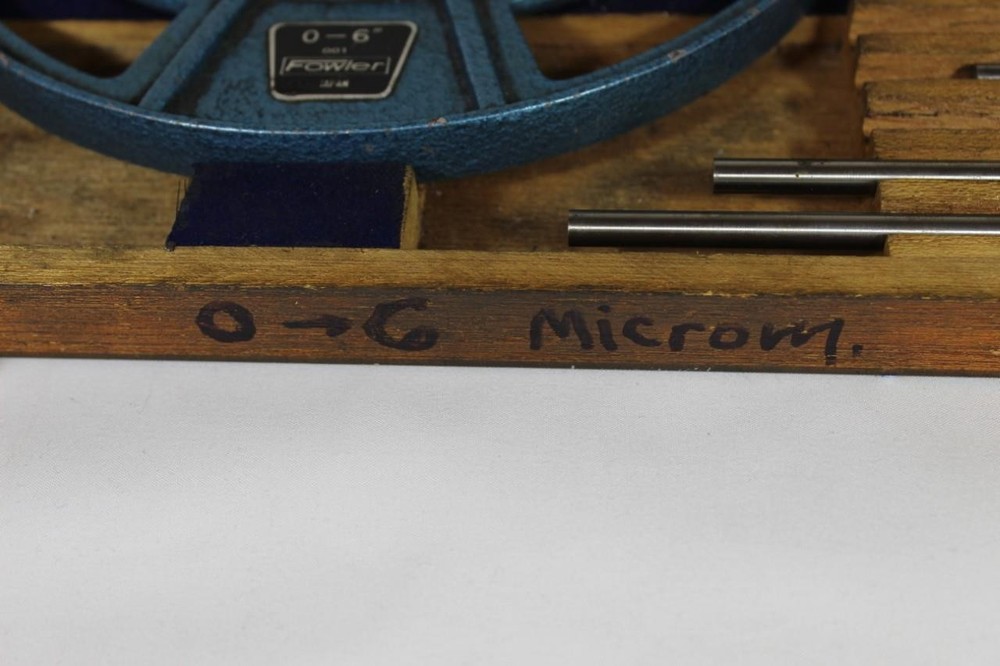 Fowler Japan 0-6" Micrometer Set 52-401-2021 with Box