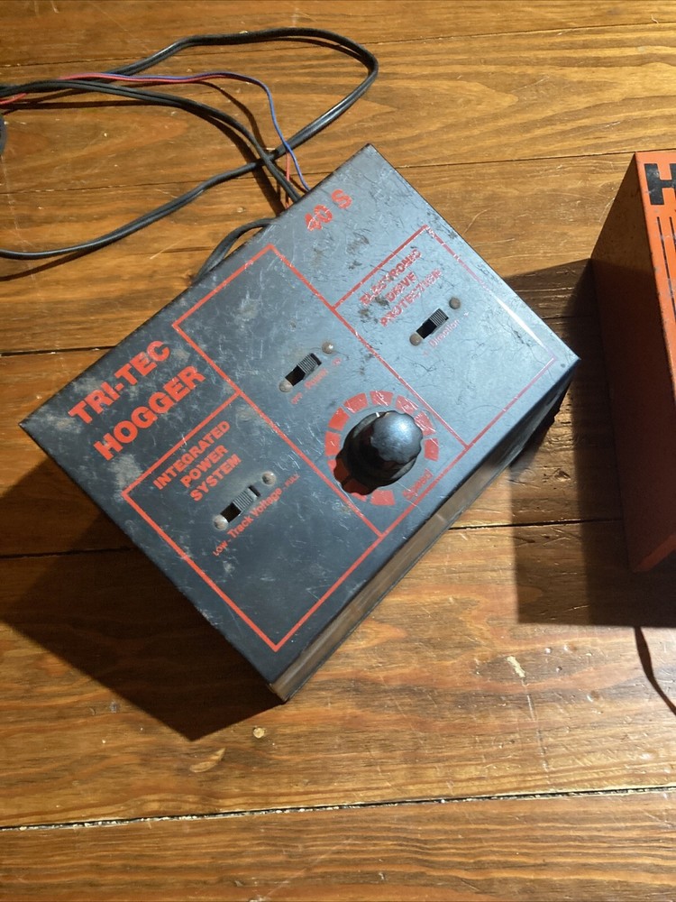 STARR-TEC HOGGER 80 MW Solid State Walk-Around Transformer System Train Control