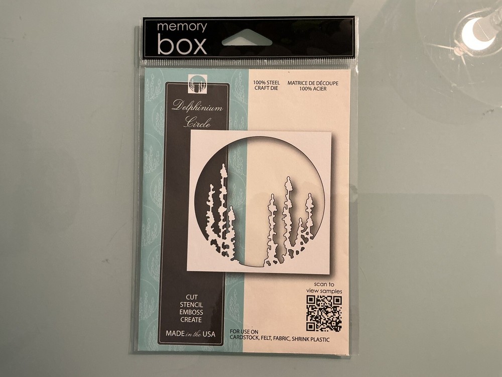 Memory Box “Delphinium Circle” Cutting Die (New)