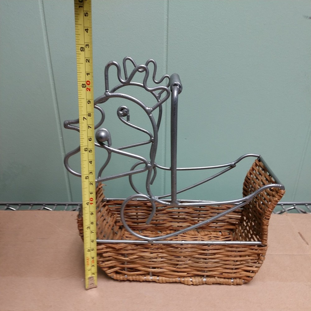Wired Chicken Basket