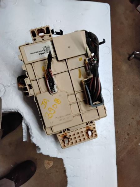 FORTE     2017 Fuse Box Cabin 646159