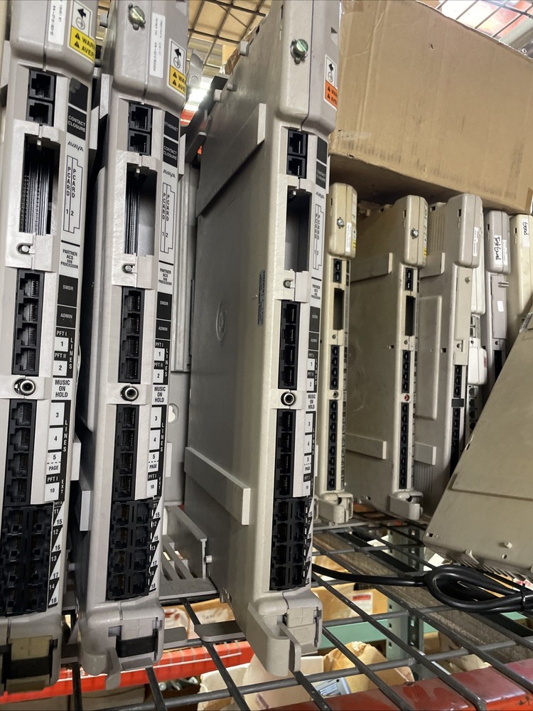 Avaya Partner ACS R8 Processor.