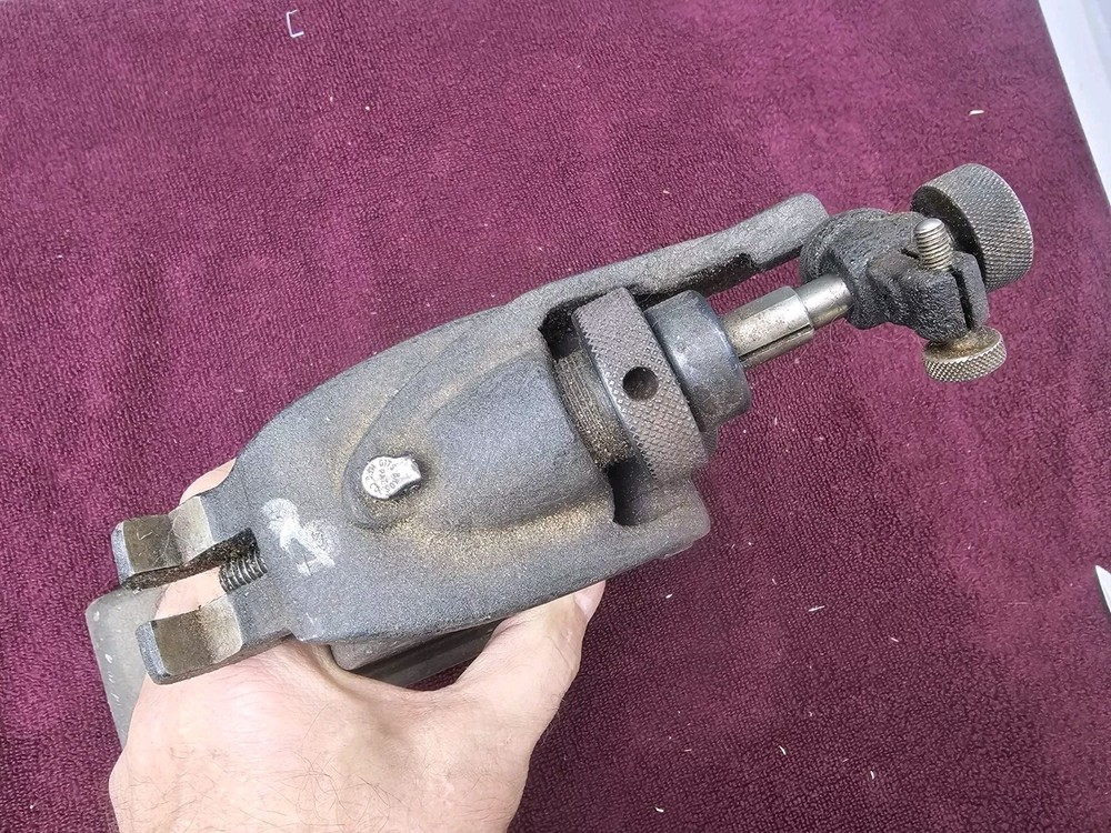 Brown & Sharpe Grinder Following Rest #1