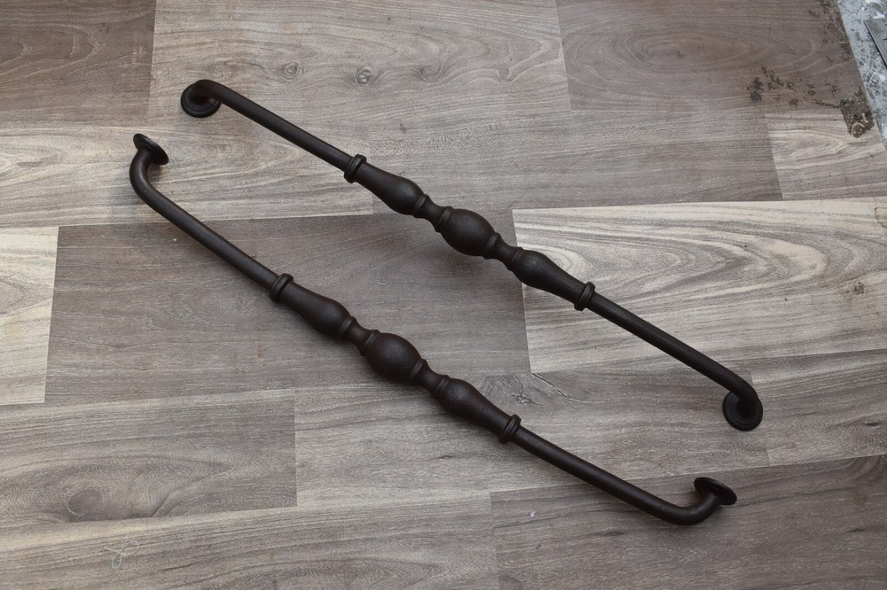 19" Victorian Cast iron Large Gate door cabinet screen handles pull rustic 2 pic