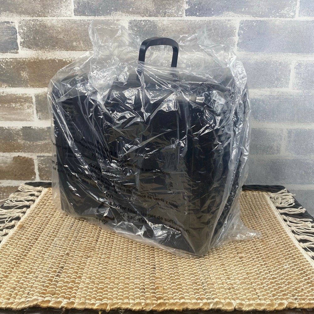 Frigidaire 5L Mini Refrigerator - Portable Beverage Cooler