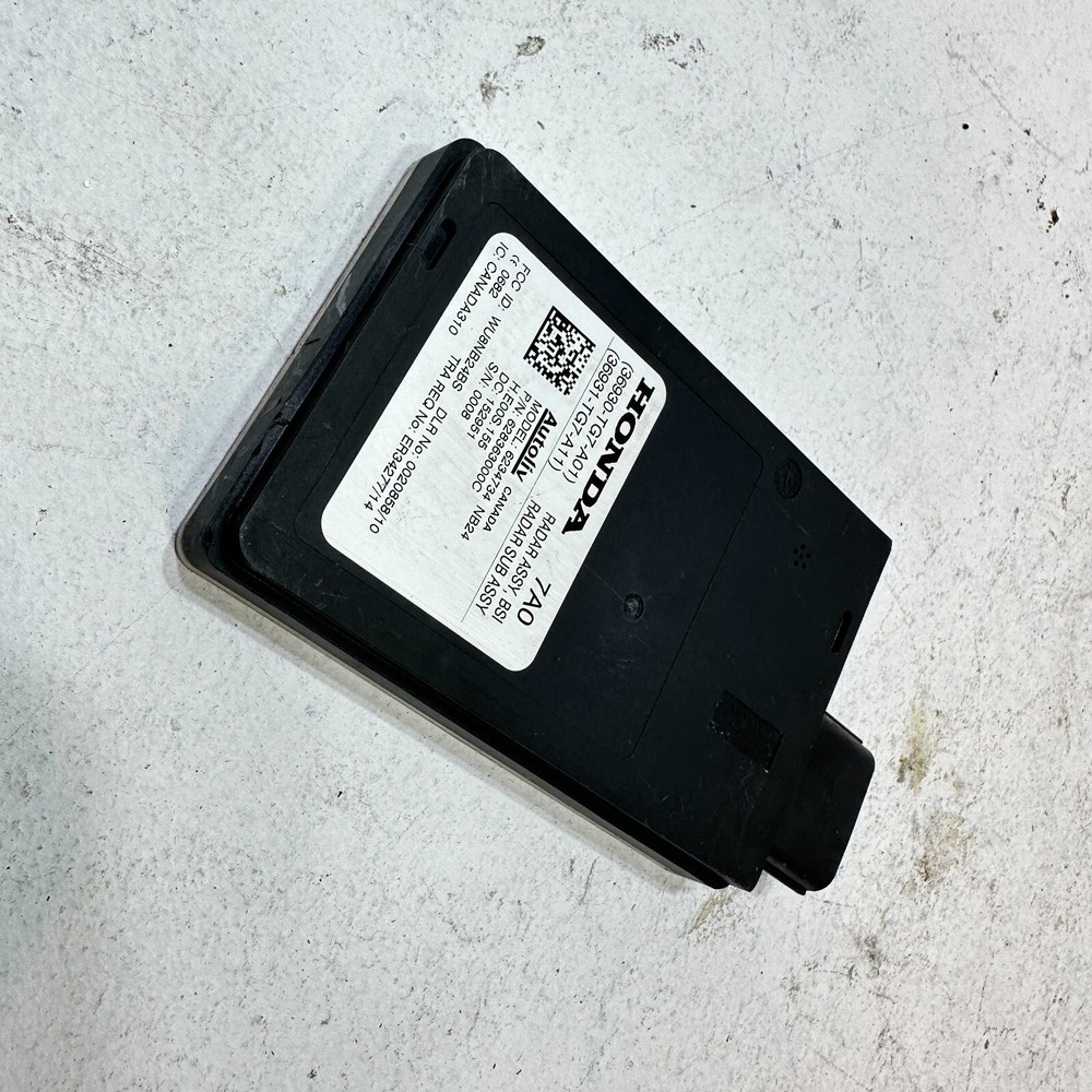 HONDA PILOT REAR RIGHT PASSENGER SIDE BLIND SPOT RADAR SENSOR MODULE 2016-18 OEM