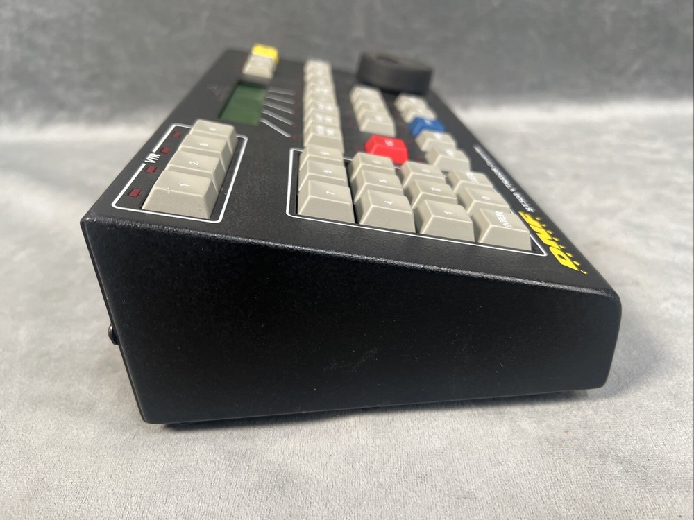 DNF CONTROLS ST300-S/SM VTR / DDR CONTROLLER