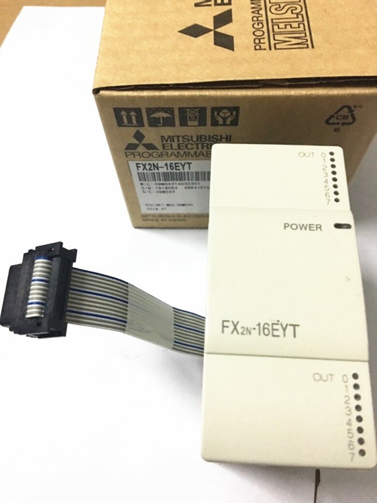 1 pc. New FX2N-16EYT Expansion Module Programmer Controller