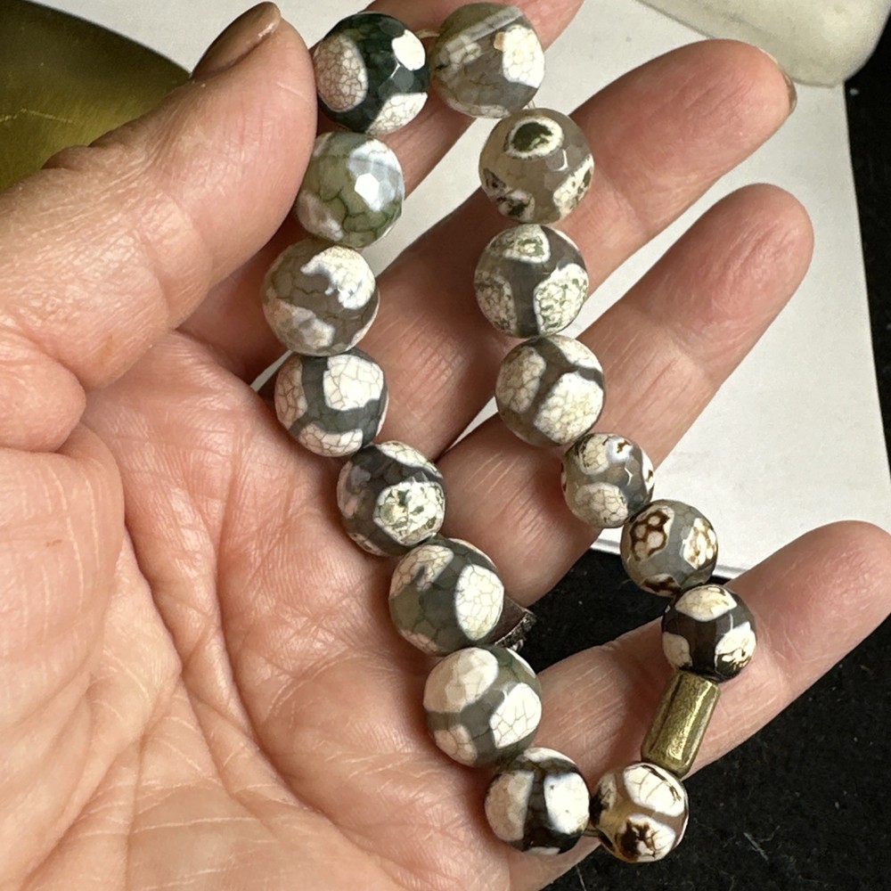 Tibetan agate stretch bracelet
