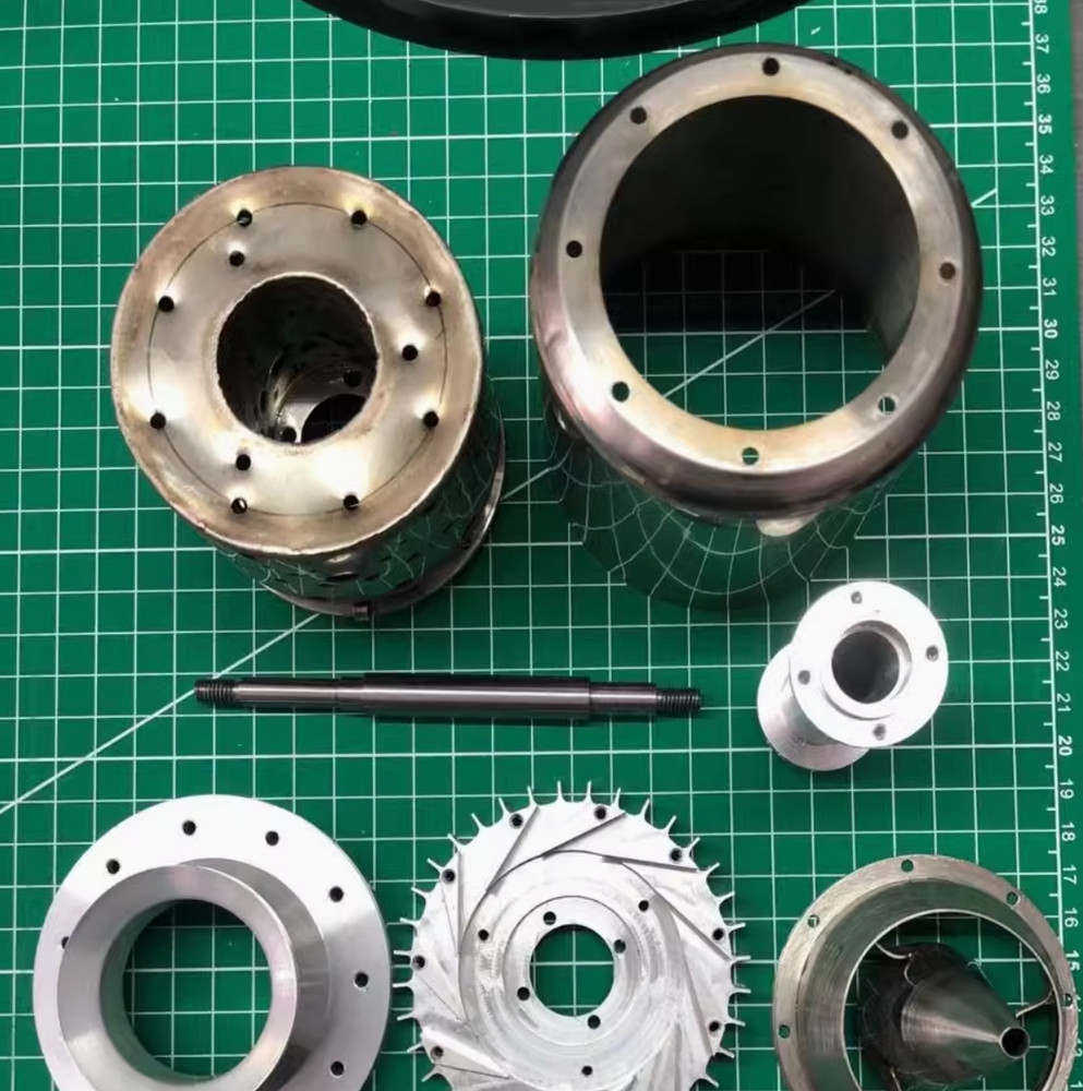 High performance turbine jet 8 kg thrust with control system