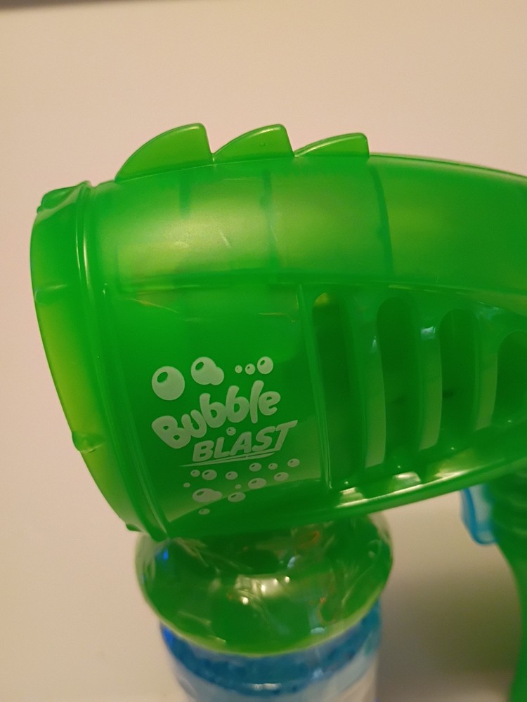 Play Day Light Up Bubble Blaster Toy Green + 4oz Solution | Flashing Lights | 3+