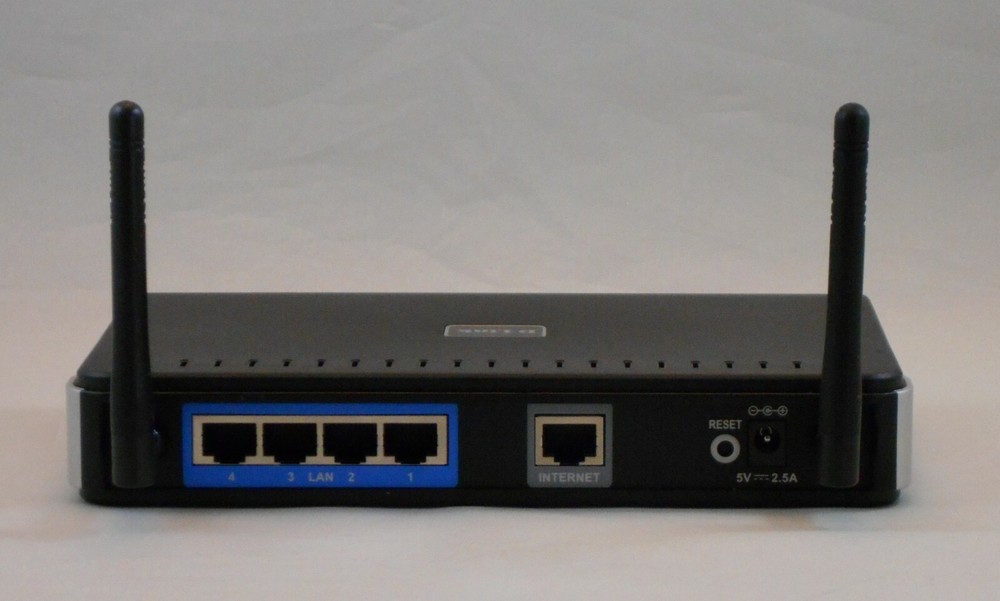 D-Link DIR-615 Wireless N 4 Port Router