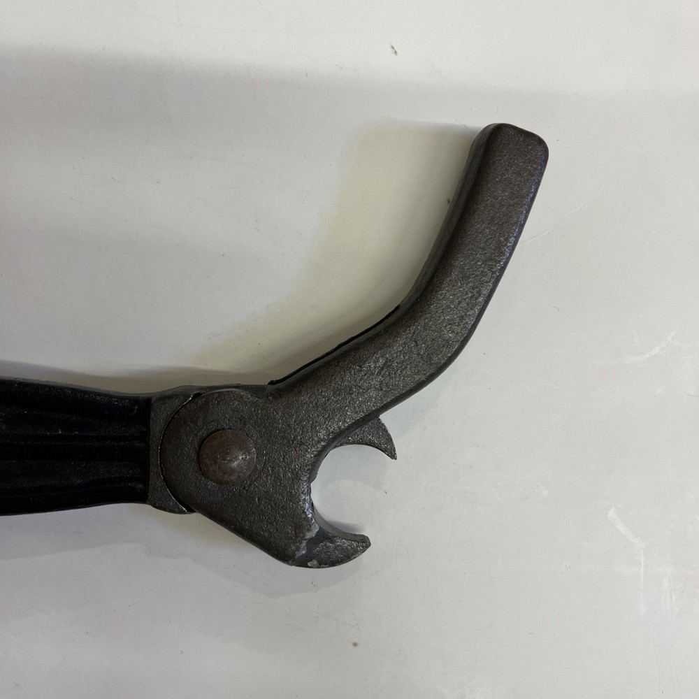 Crescent No. 56 - Suregrip Nail Puller