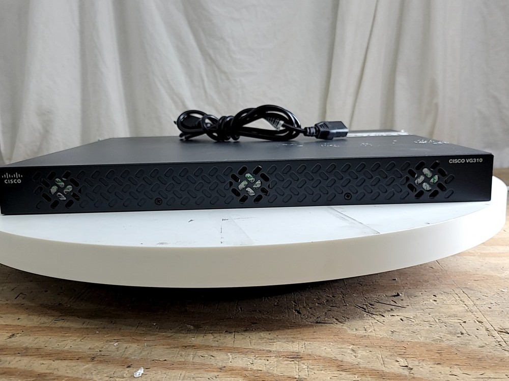 CISCO VG310 V01 Analog Voice Gateway