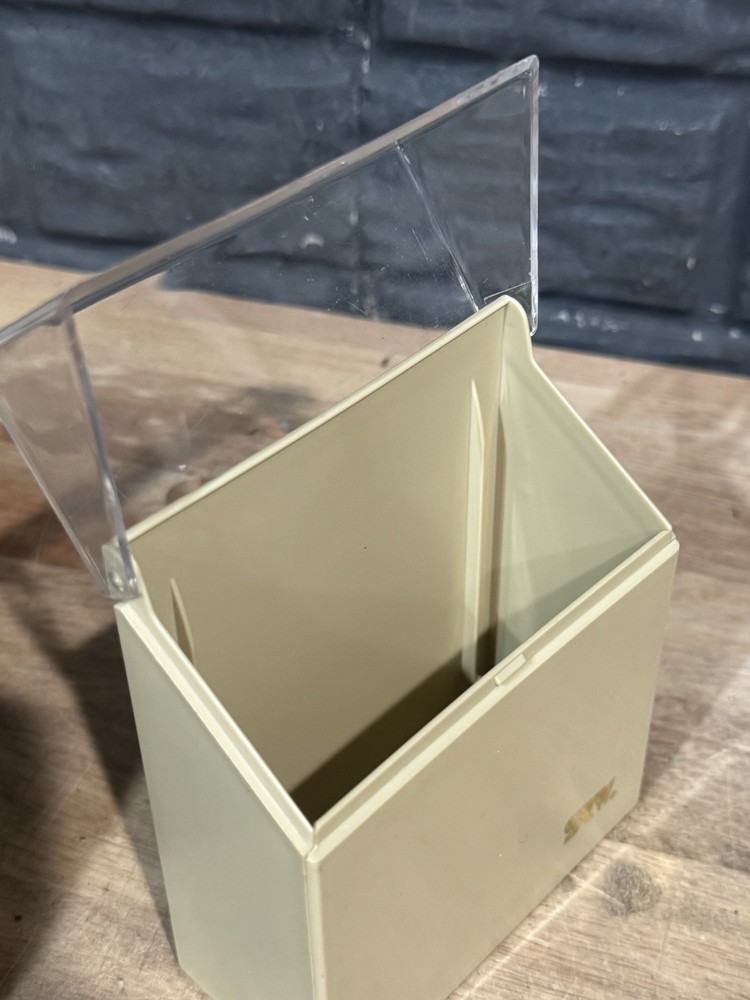 SRW Computer Components Co File Floppy Storage Case Small Case